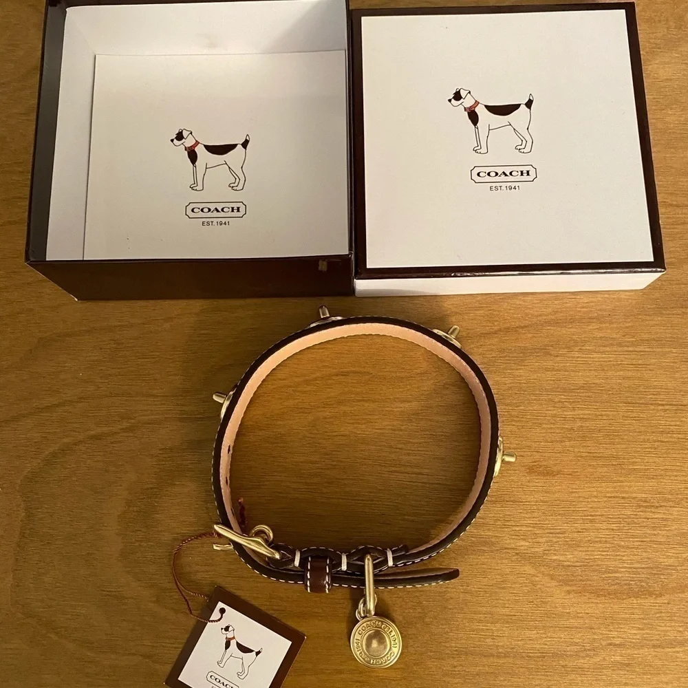 COACH New Turn Lock Brass Brown Leather Dog Collar- Rare Find